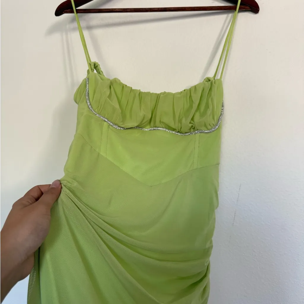 Hello Molly NWT  Strapless Lime Dress - Image 2