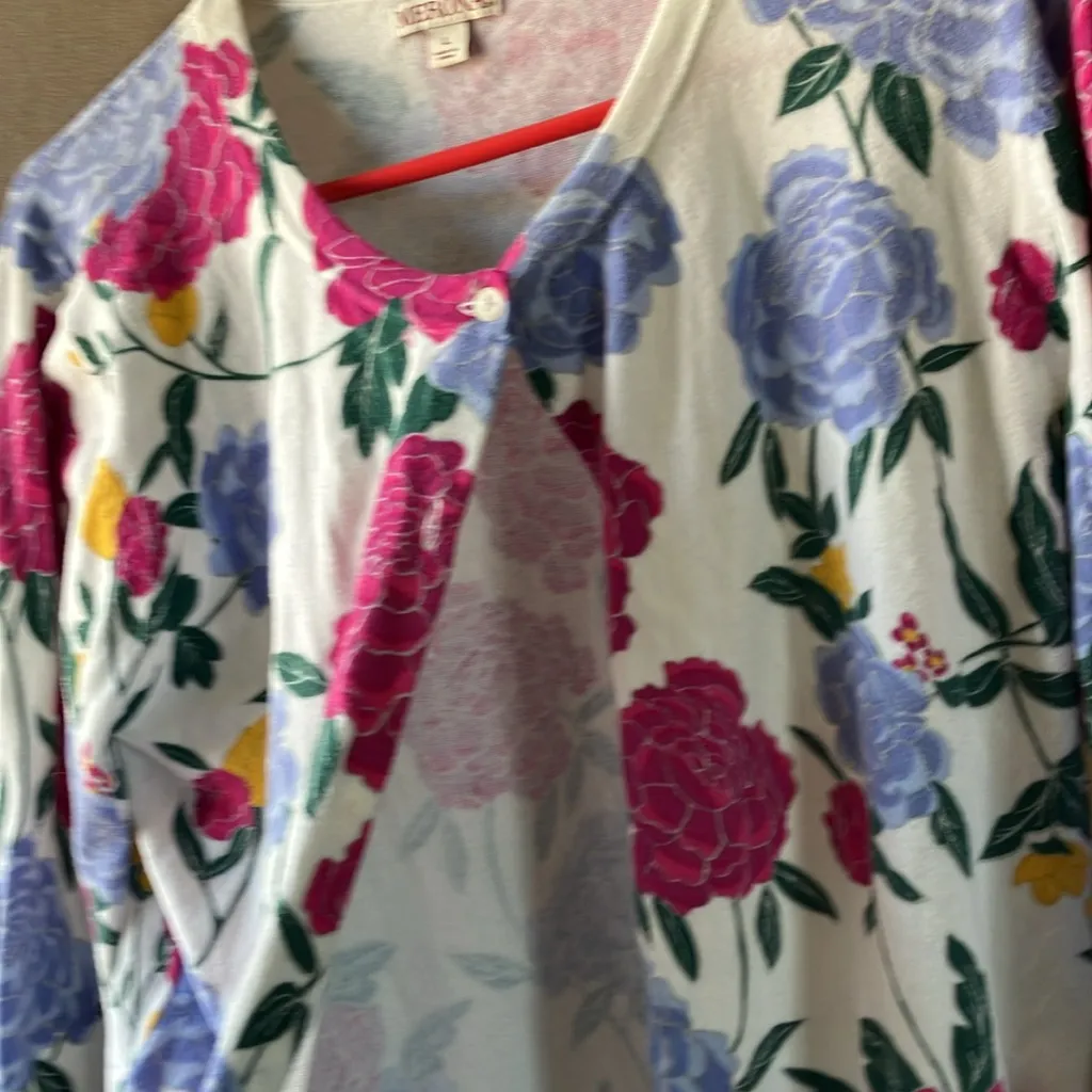 FINAL MARKDOWN Merona Floral cardigan large - Image 4