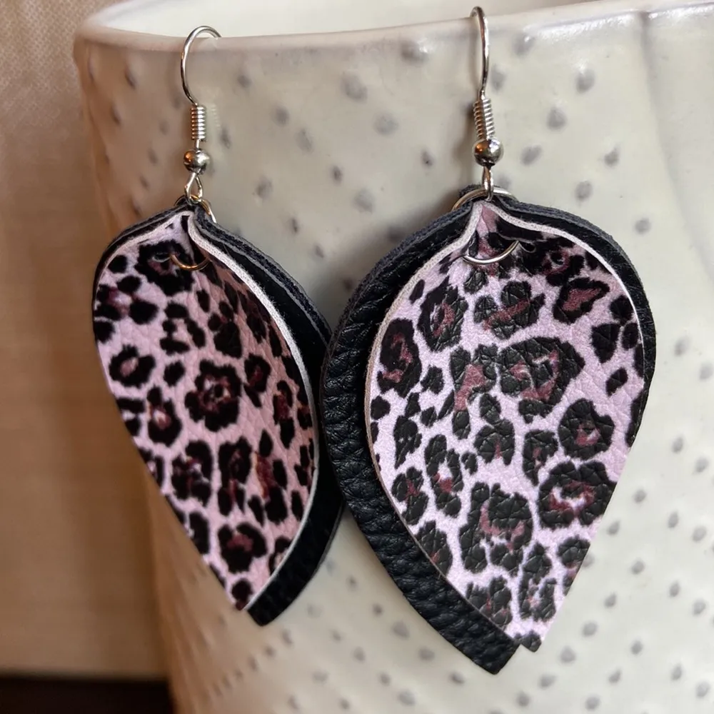 NEW! Pebbled Faux Leather Double Layer Leopard Black Teardrop Dangle Earrings - Image 10