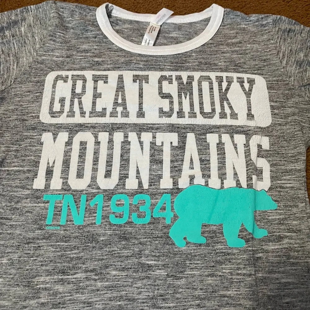 Mountains gray short sleeved shirt M - Image 2
