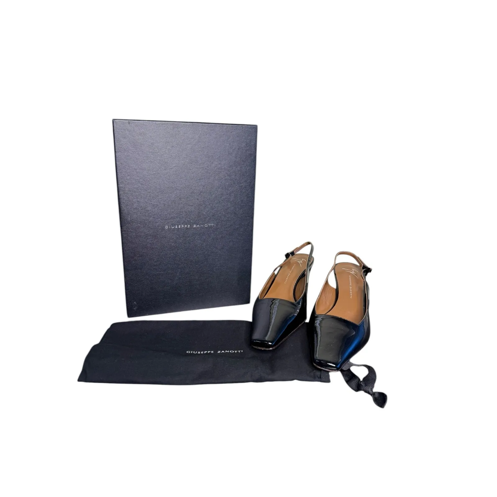 Giuseppe Zanotti NIB Brendha 45mm Pumps in Black Patent Leather Size 39.5 - Image 2