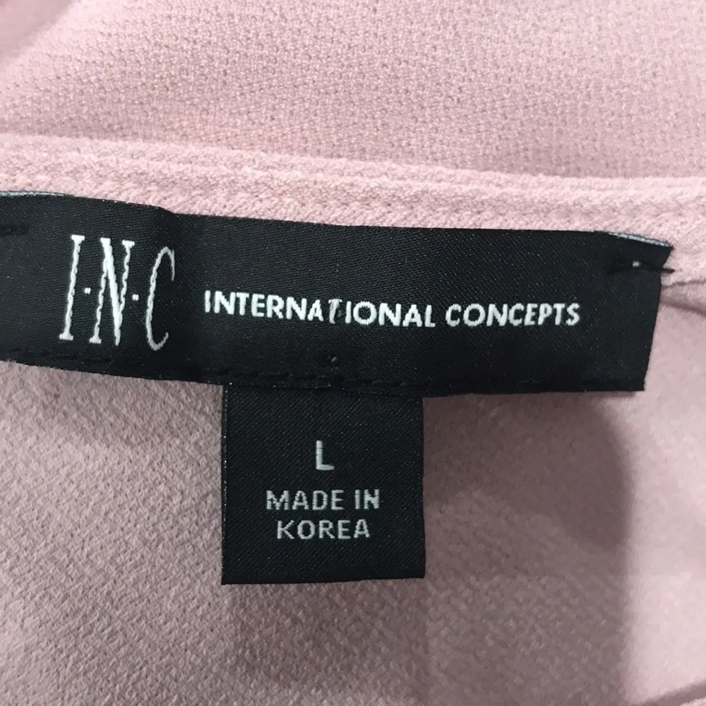 EUC I-N-C Top with Peplum-like Sleeves - Image 4