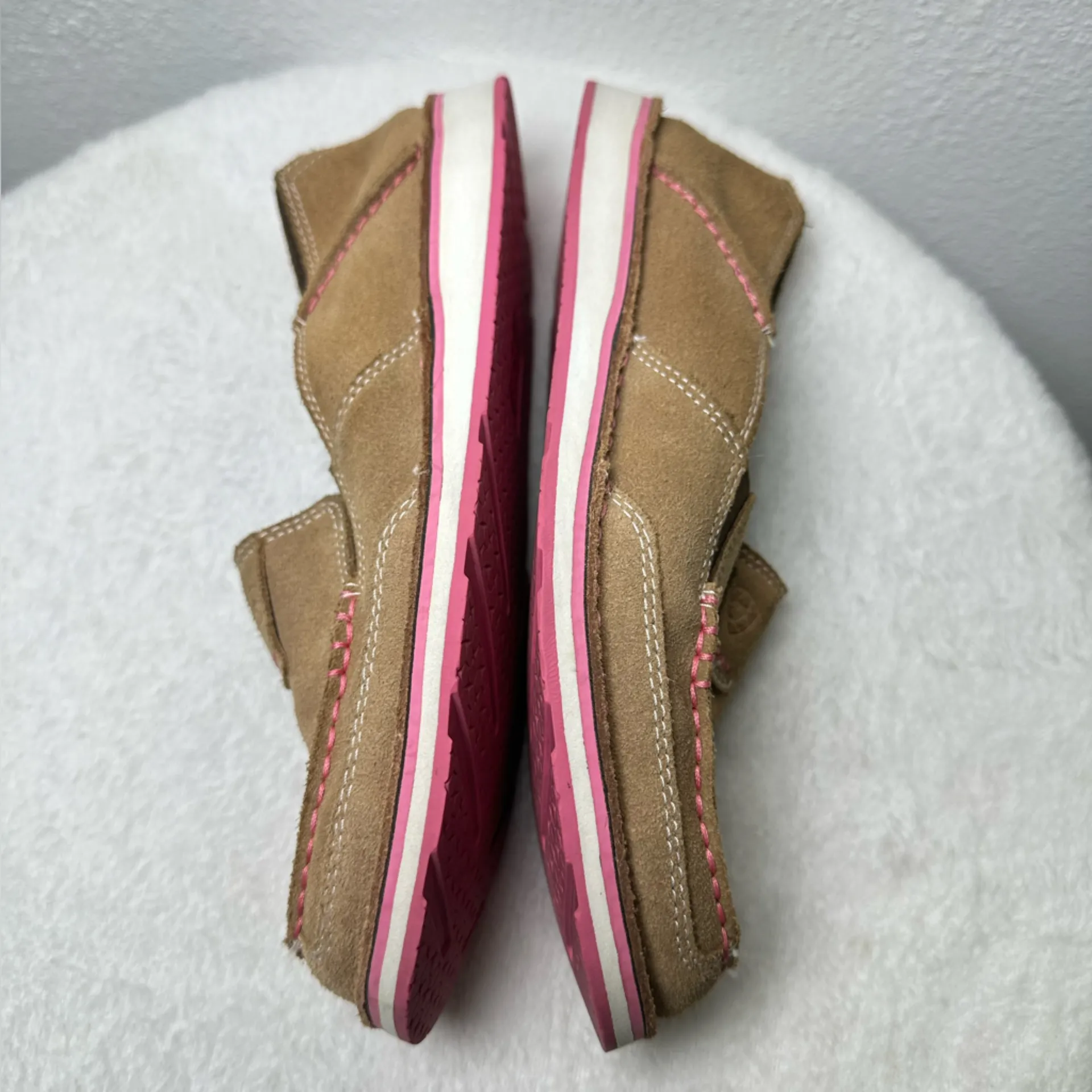 Ariat Women’s Cruiser Size 7.5 Tan Suede Pink Slip On Loafer Flat Casual - Image 13