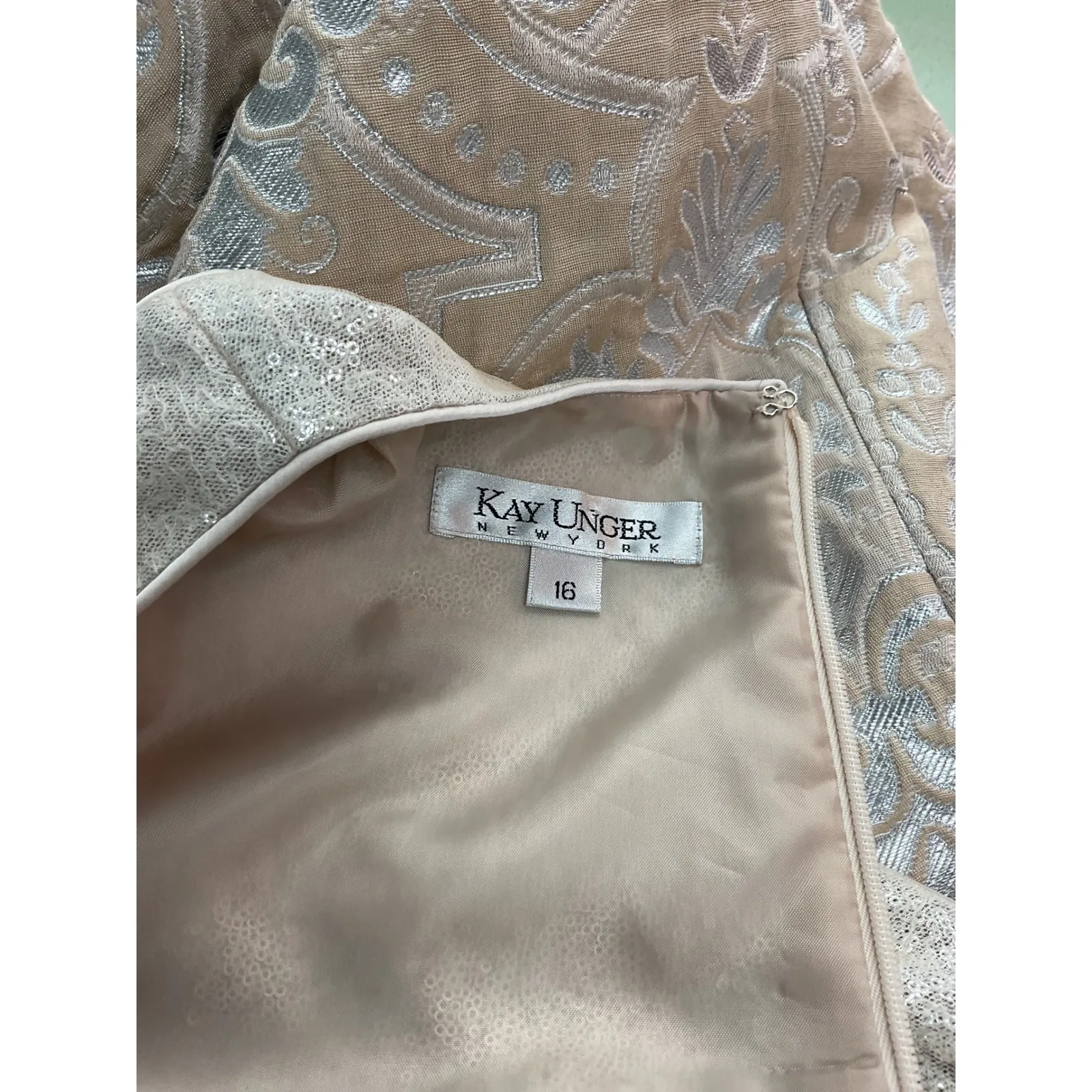 Kay Unger New York Champagne Sequin Embellished Jacket Dress Set Size 16 $990 Silver - Image 11