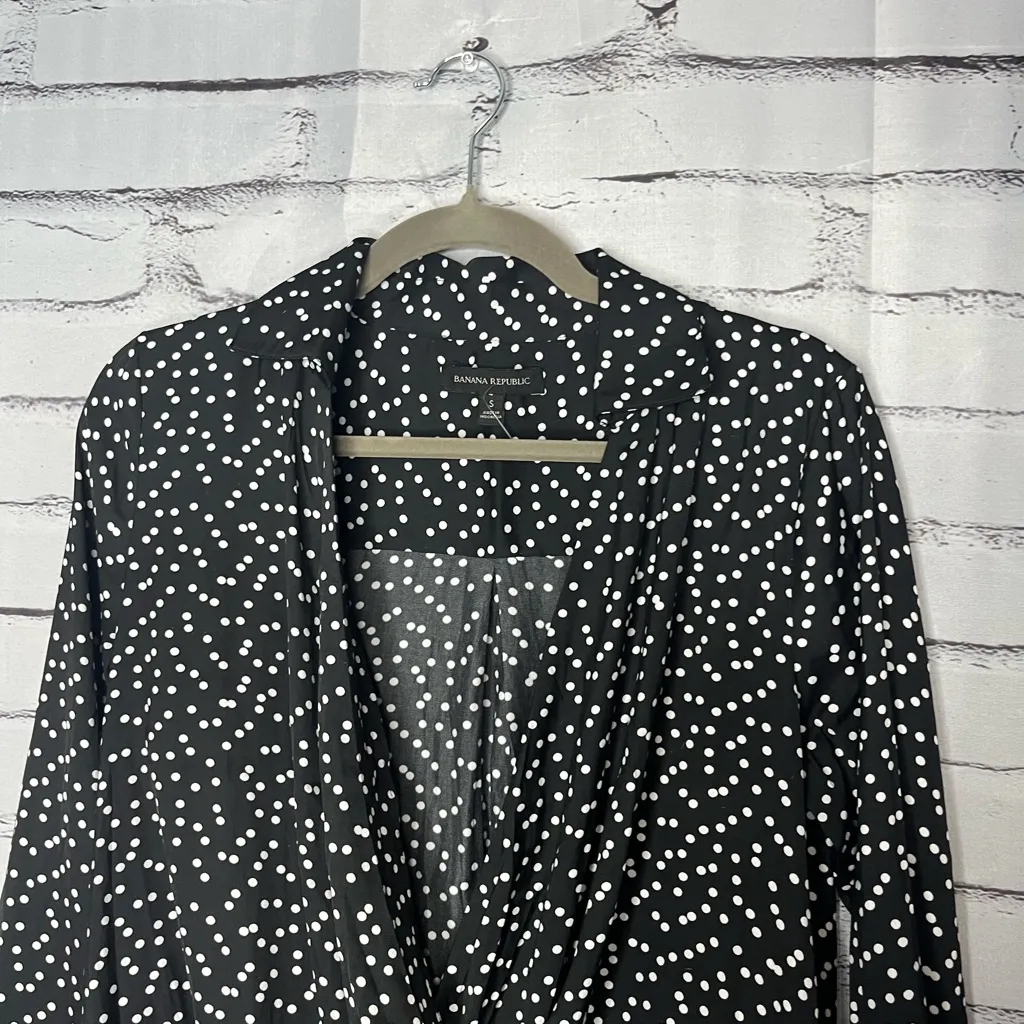 Banana Republic Black White Polka Dot Cowl Neck Surplice Blouse SP Work Casual - Image 5