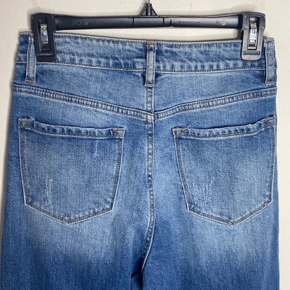 New KanCan Signature Baggy Fit Stretch Distressed Cropped Jeans size 26 - Image 5