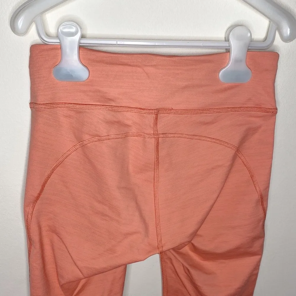 Outdoor Voices techsweat 7/8 leggings in terracotta color size S - Image 5