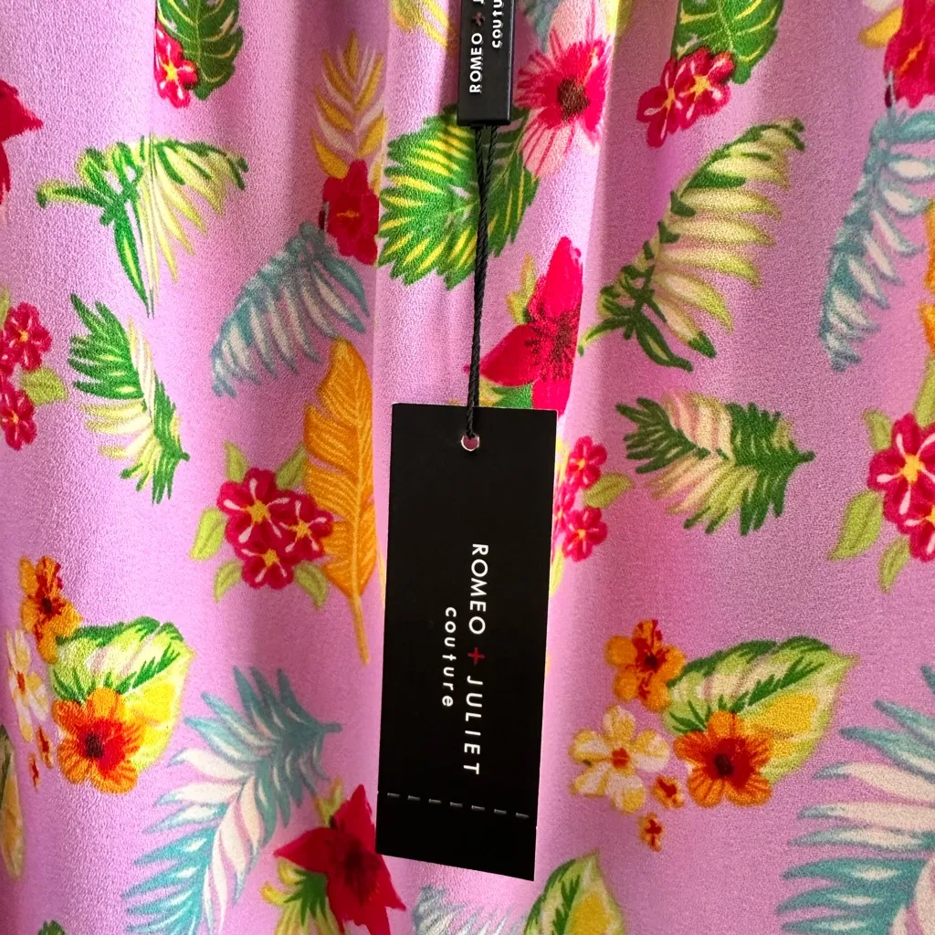 Romeo & Juliet Couture Blouse Women’s Size Medium Floral Cold Off Shoulder NWT - Image 5