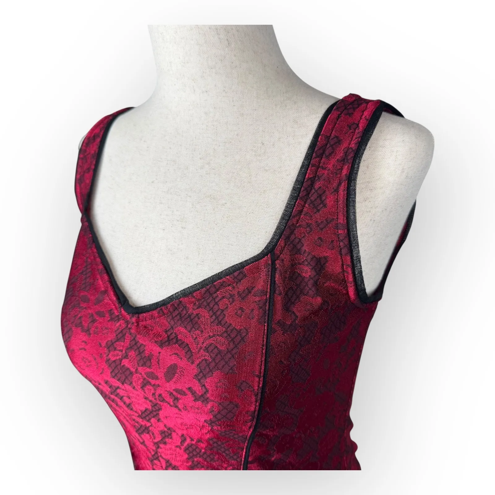 Red and Black Whimsigoth Vamp Sleeveless Bustier Top Small Christmas Valentines - Image 2