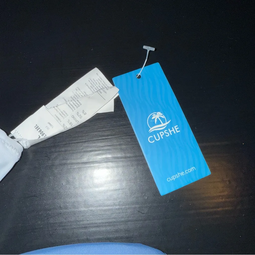 Cupshe Blue and White Swimsuit new with tags - Image 2