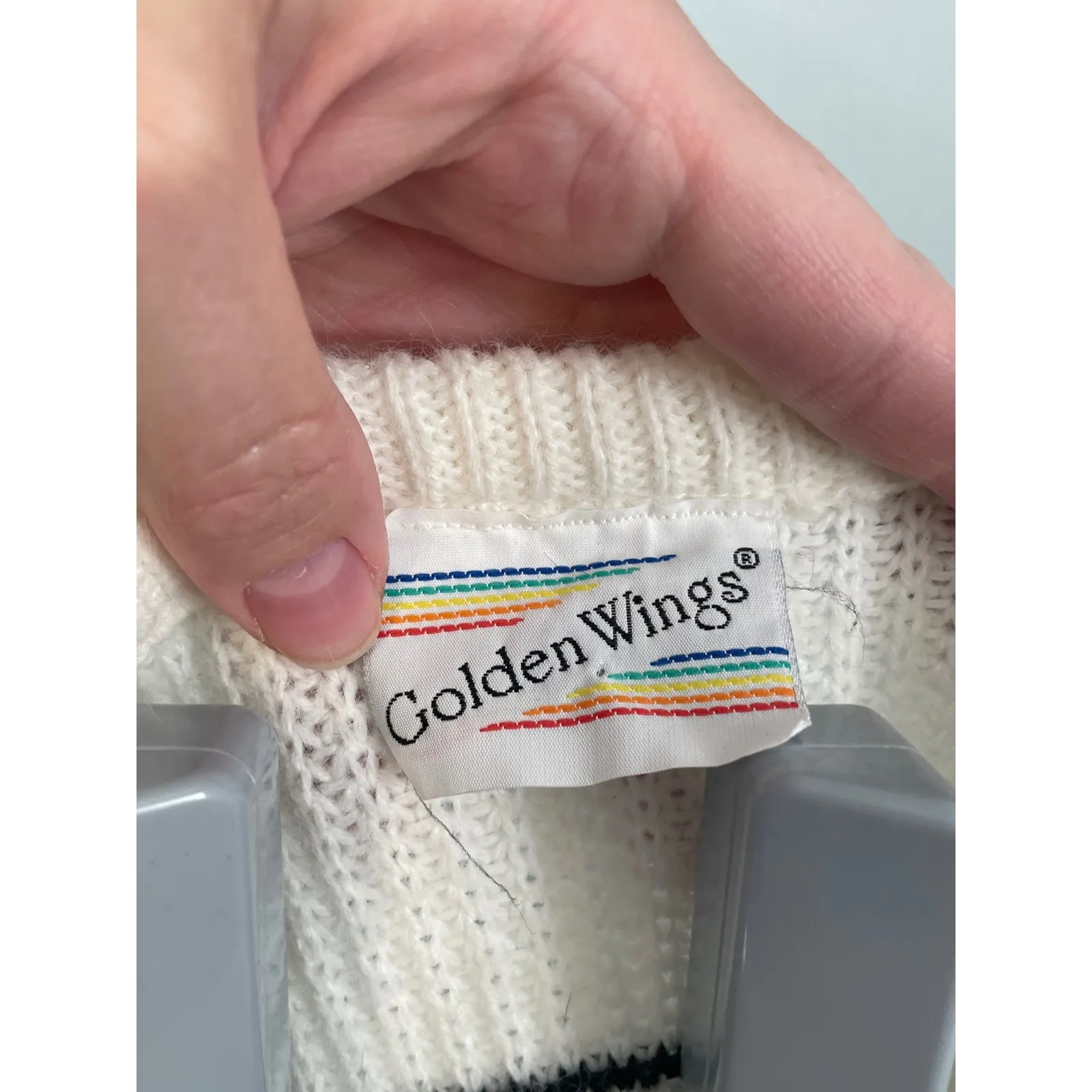 Golden Wings Striped Sweater Vest Sleeveless Knit Top Vintage 100%‎ Acrylic B11 Size L - Image 3