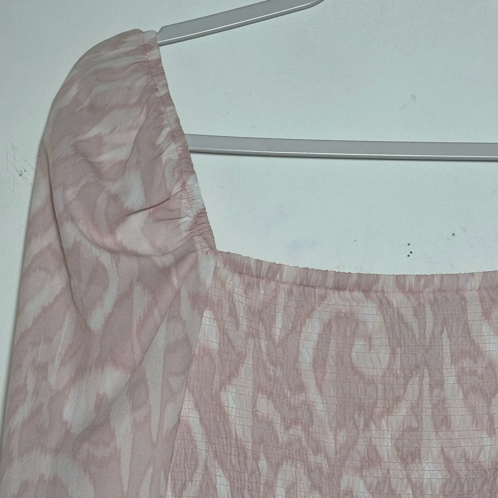 Halogen Pink White Print Smocked Square Neck Long Sleeve Top Size Large - Image 7