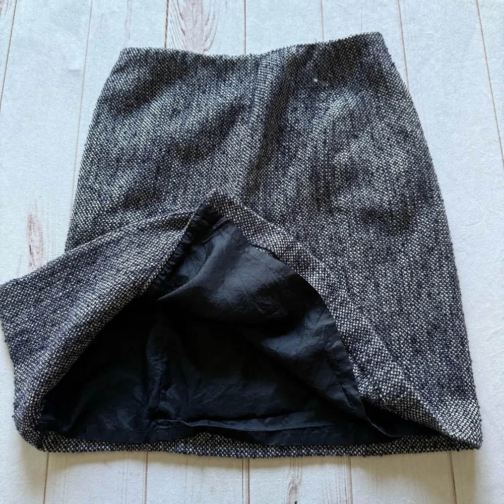 Brooks Brothers 346 Gray and Black Pencil Skirt withSlit Women’s size 6 - Image 6