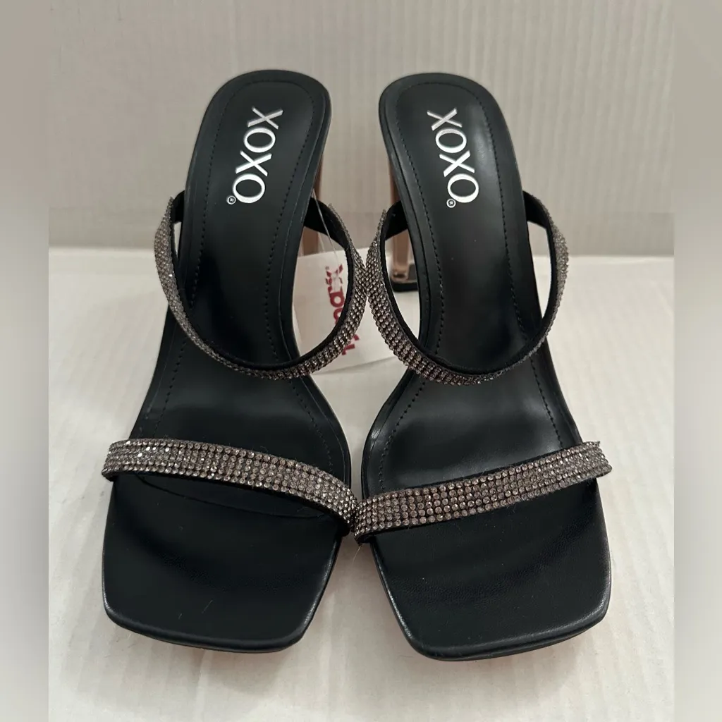 XOXO Black and Silver Strappy Heels - Image 2