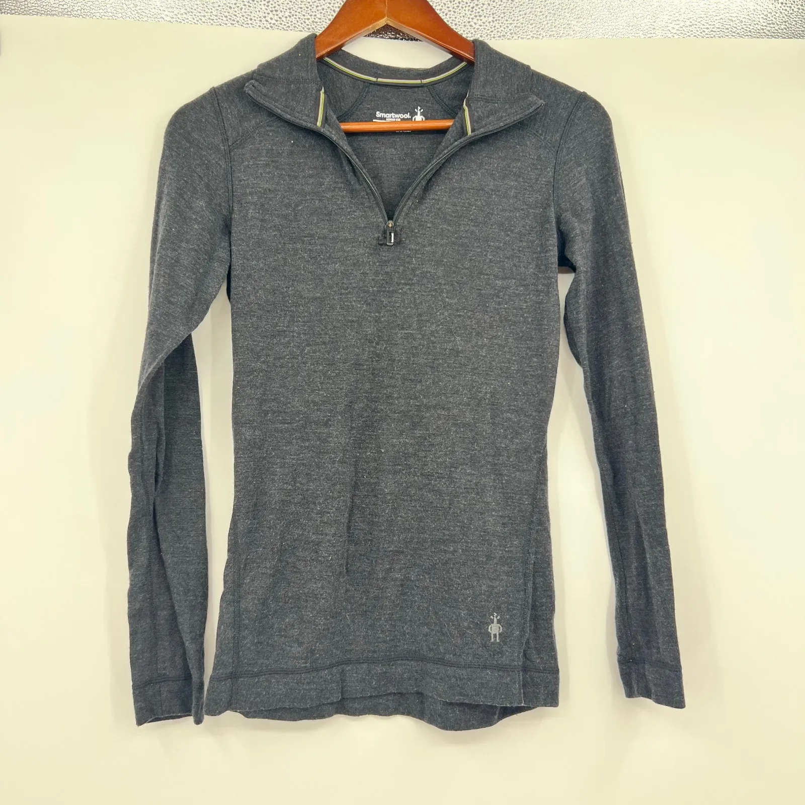 Smartwool Women's Classic Thermal Merino Base Layer 1/4 Zip pullover gray wool - Image 6