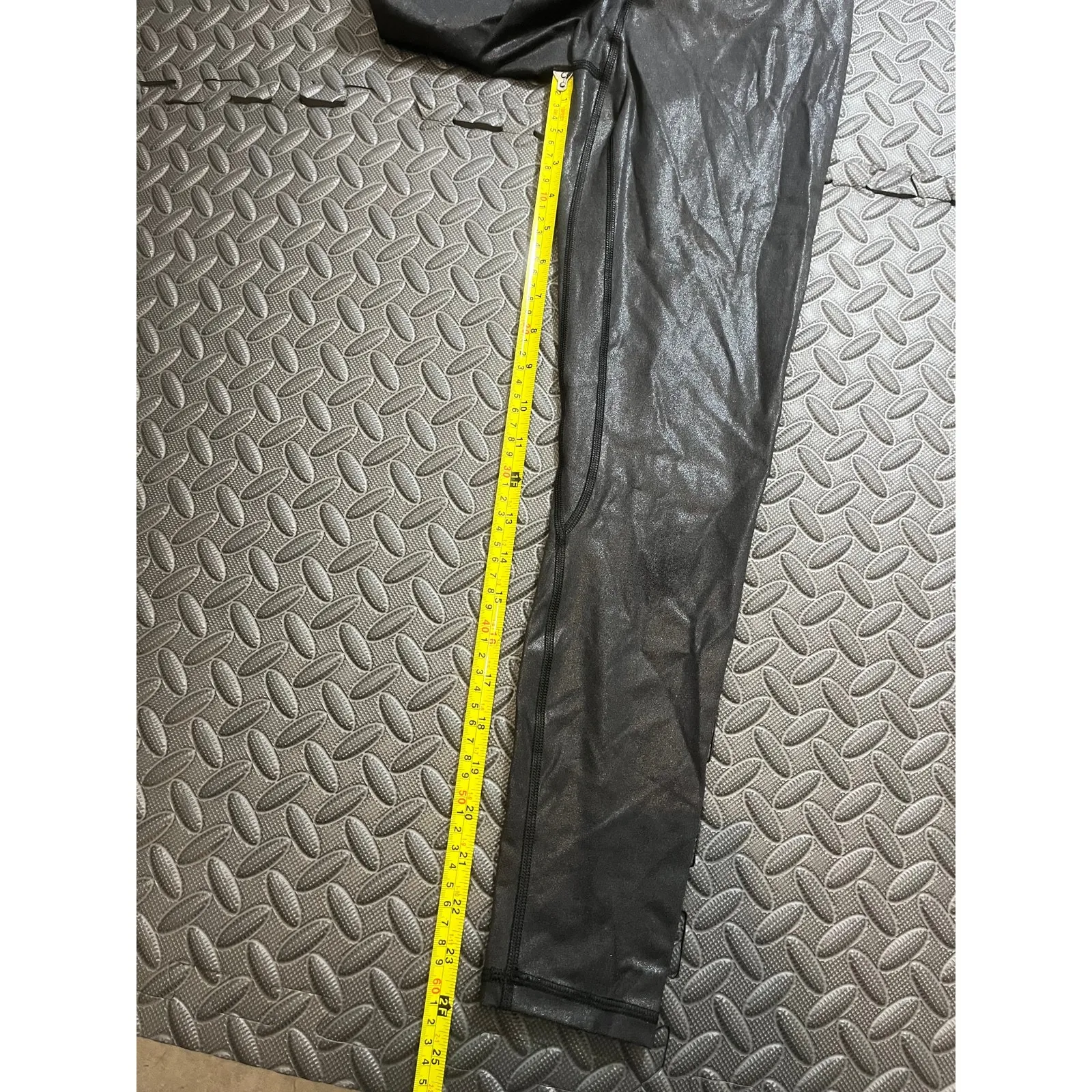 Lululemon Womens Metallic Shiny Black Leggings Align High Rise Shine Fits Size 6 - Image 7