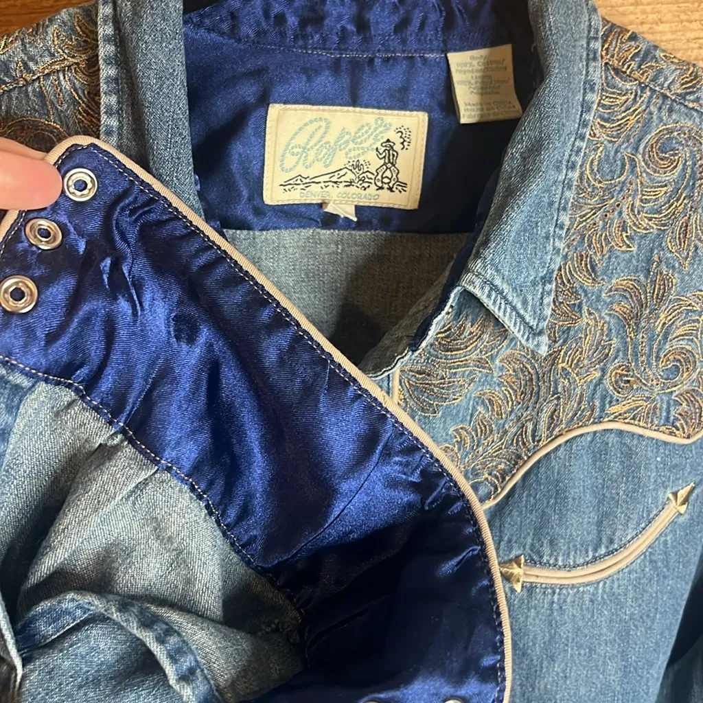 Vintage Roper Western Denim Pearl Snap Embroidered Satin Button Shirt Cowgirl XL Blue - Image 3