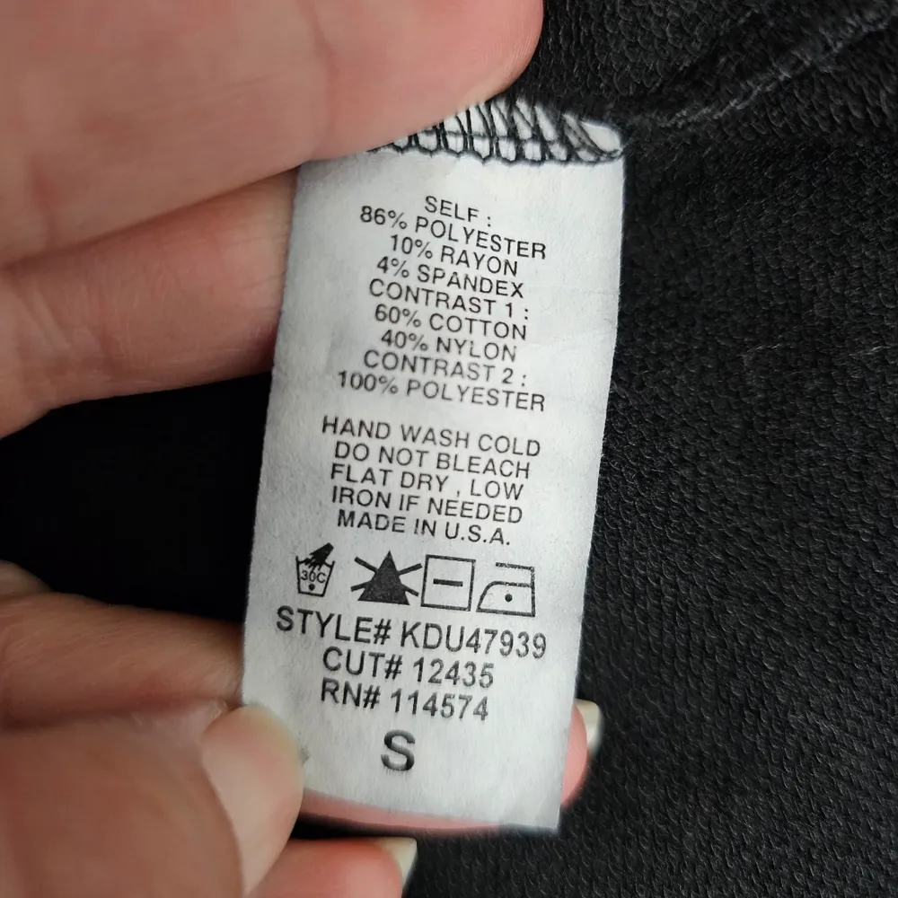 Anthropologie Pleione Black Tiered Lace Sleeve Crewneck Sweatshirt Size Small - Image 8