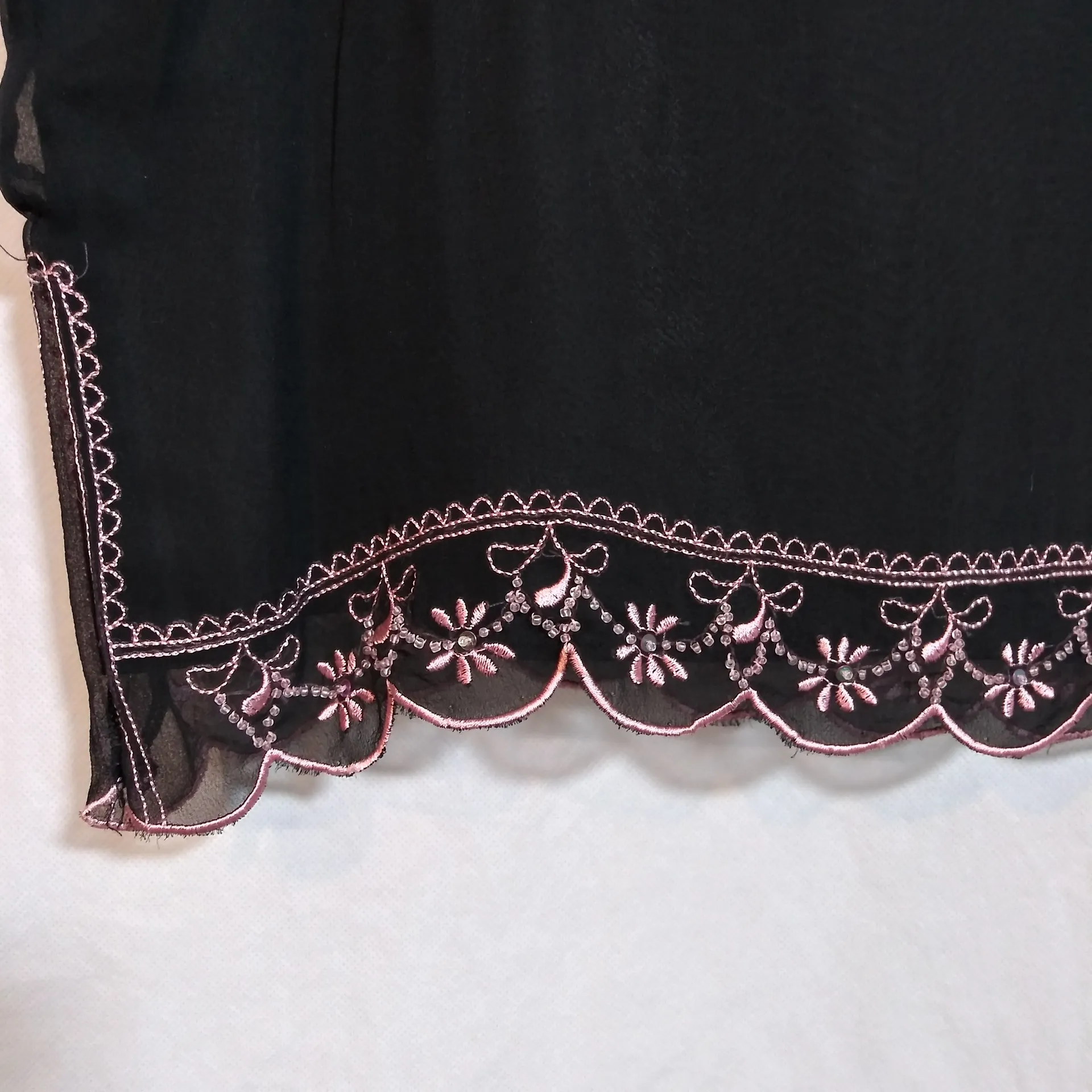 Willi Smith Elegant Black Silk Skirt with Pink Embroidery Beading Y2k Feminine 8 - Image 2