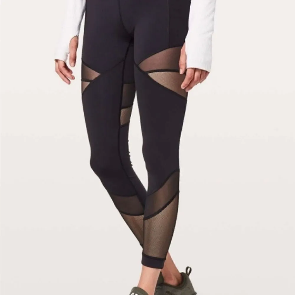 Lululemon Black Forget The Sweat Tight Size 2 C34 - Image 3