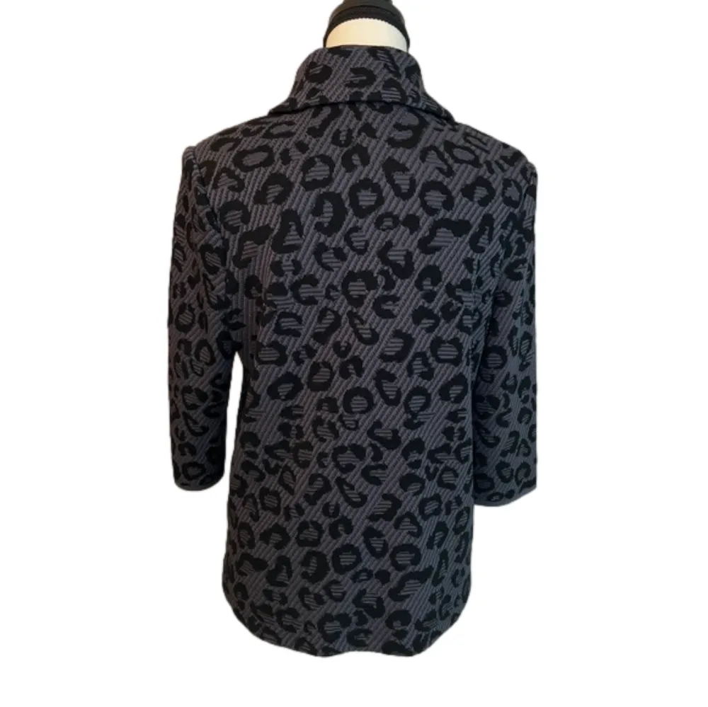 Ming Wang gray/black cheetah sweater jacket shacket NEW w/out tags Size PXS - Image 4