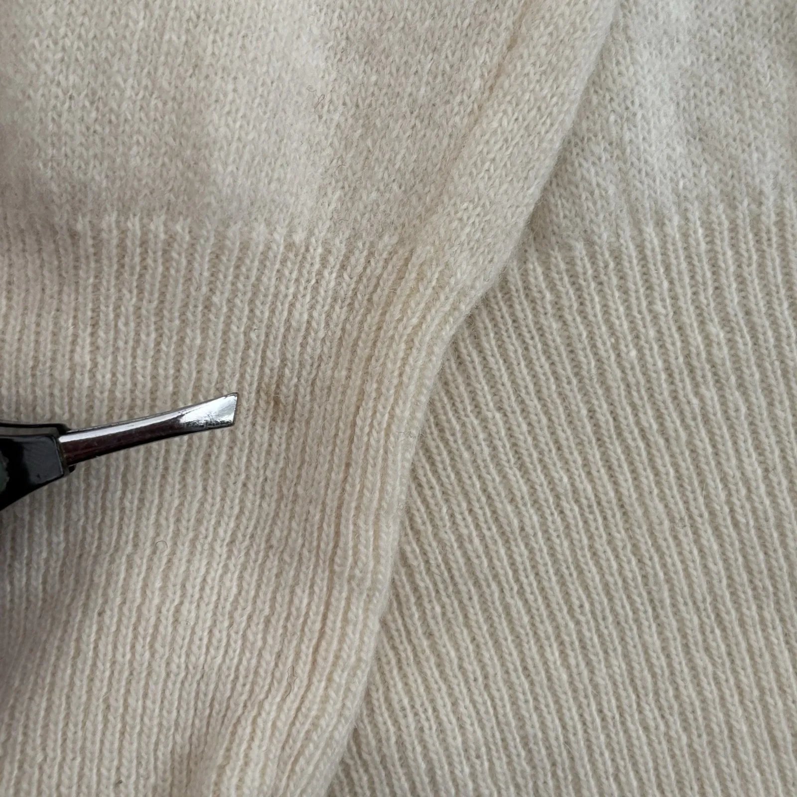 Harper Kelly  Pullover‎ Sweater Women's Large Lambswool Angora Button Pocket 90s - Image 3