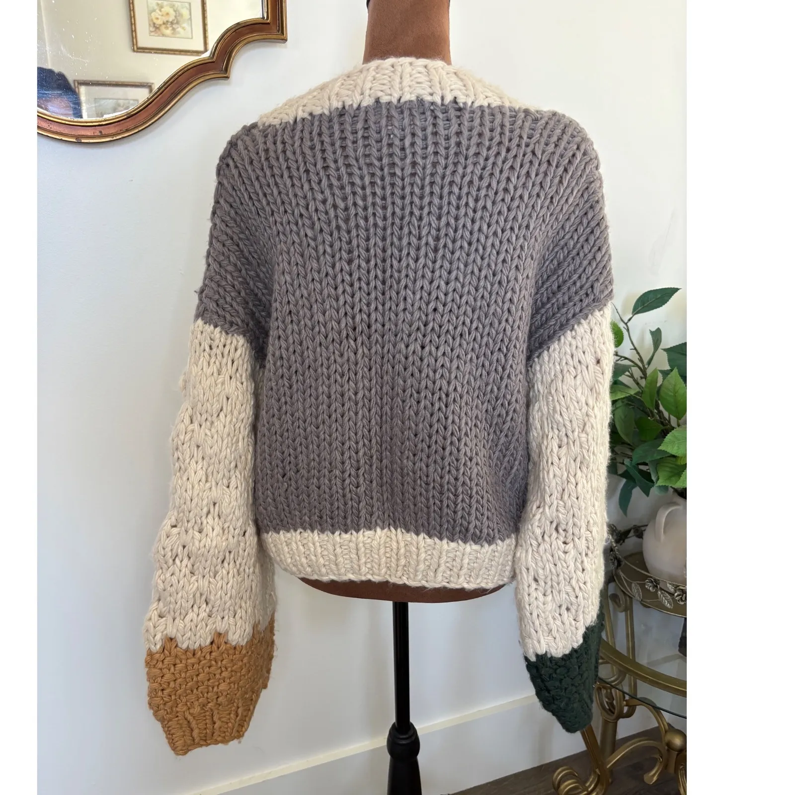 Chunky Knit Color Block Sweater Oversized Medium Pullover Cozy Cute Gray - Image 3