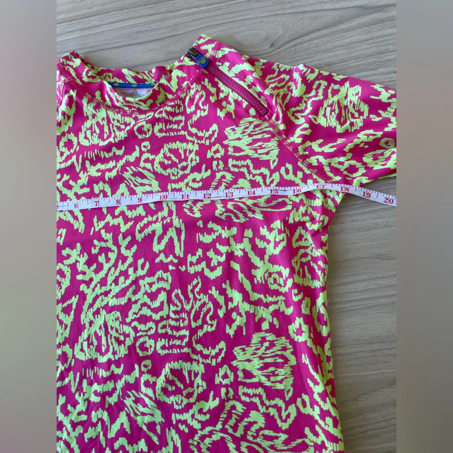 Banana Boat Stylish Long Sleeve Top in Pink and Yellow Size M - Image 4