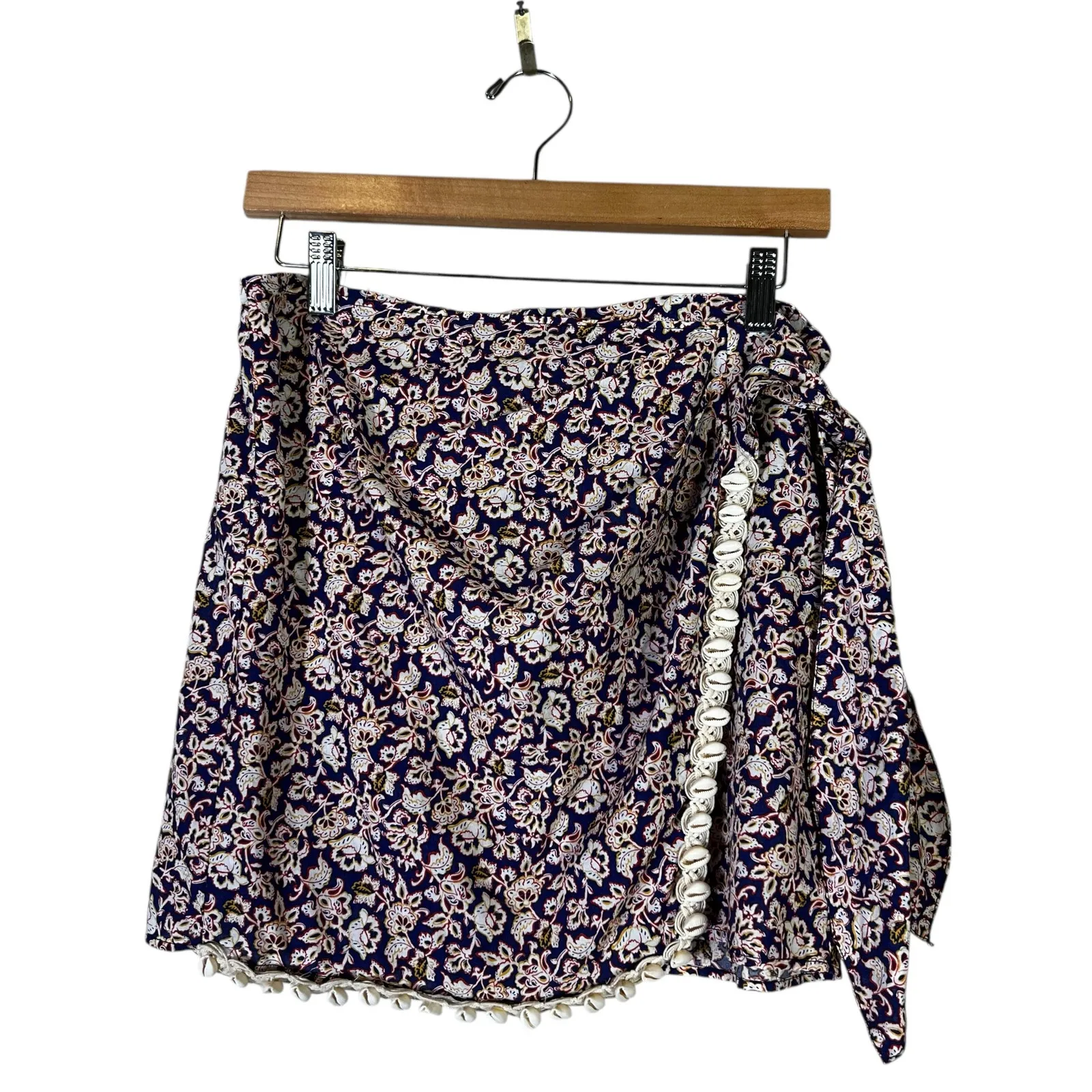 Zara Wrap Mini Skirt Womens S Navy Floral Shell Trim Boho Beachy Cottagecore - Image 4