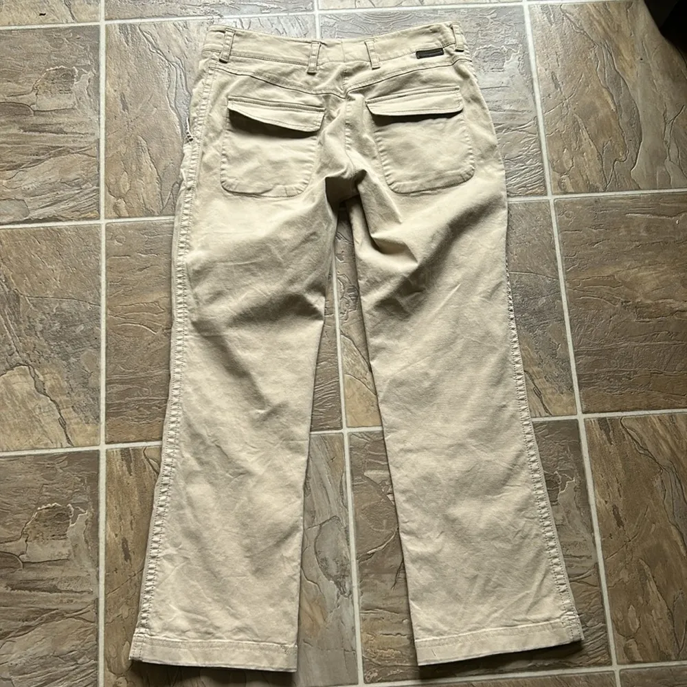 Vintage Prada Cropped Khaki Tan Casual Pants Size 42 - Image 9