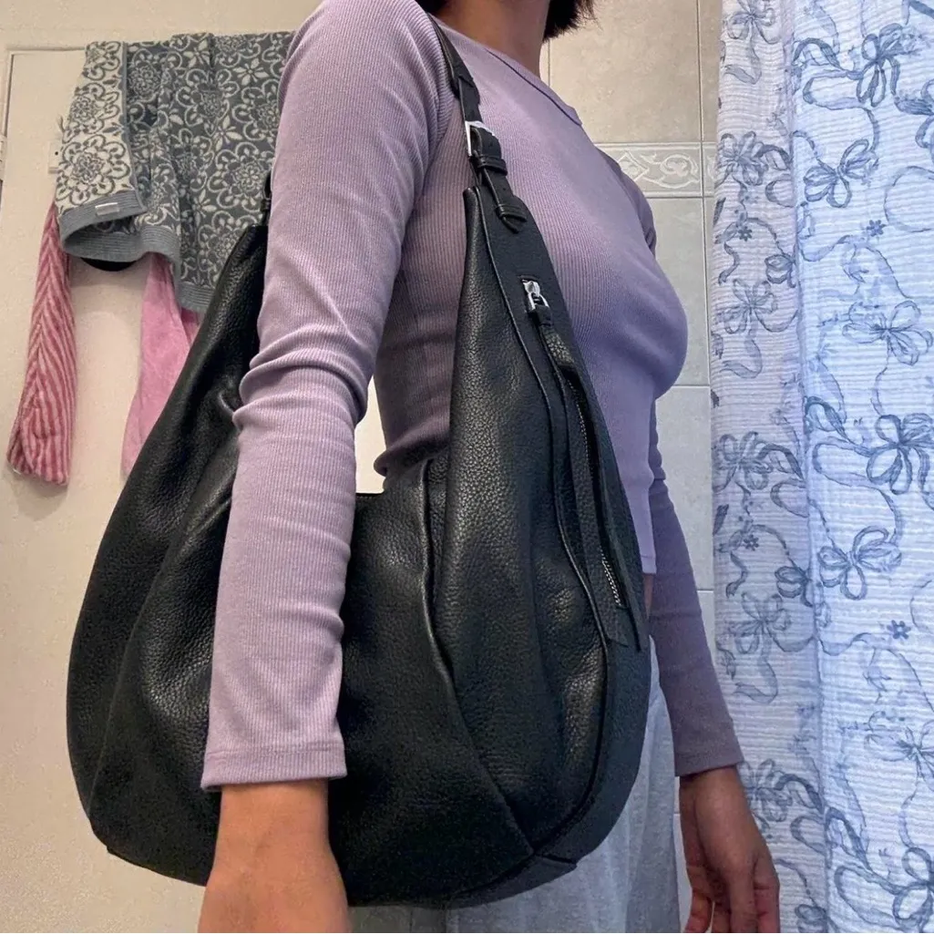 Aimee Kestenberg Corfu Pleated Hobo Bag in black leather - Image 4