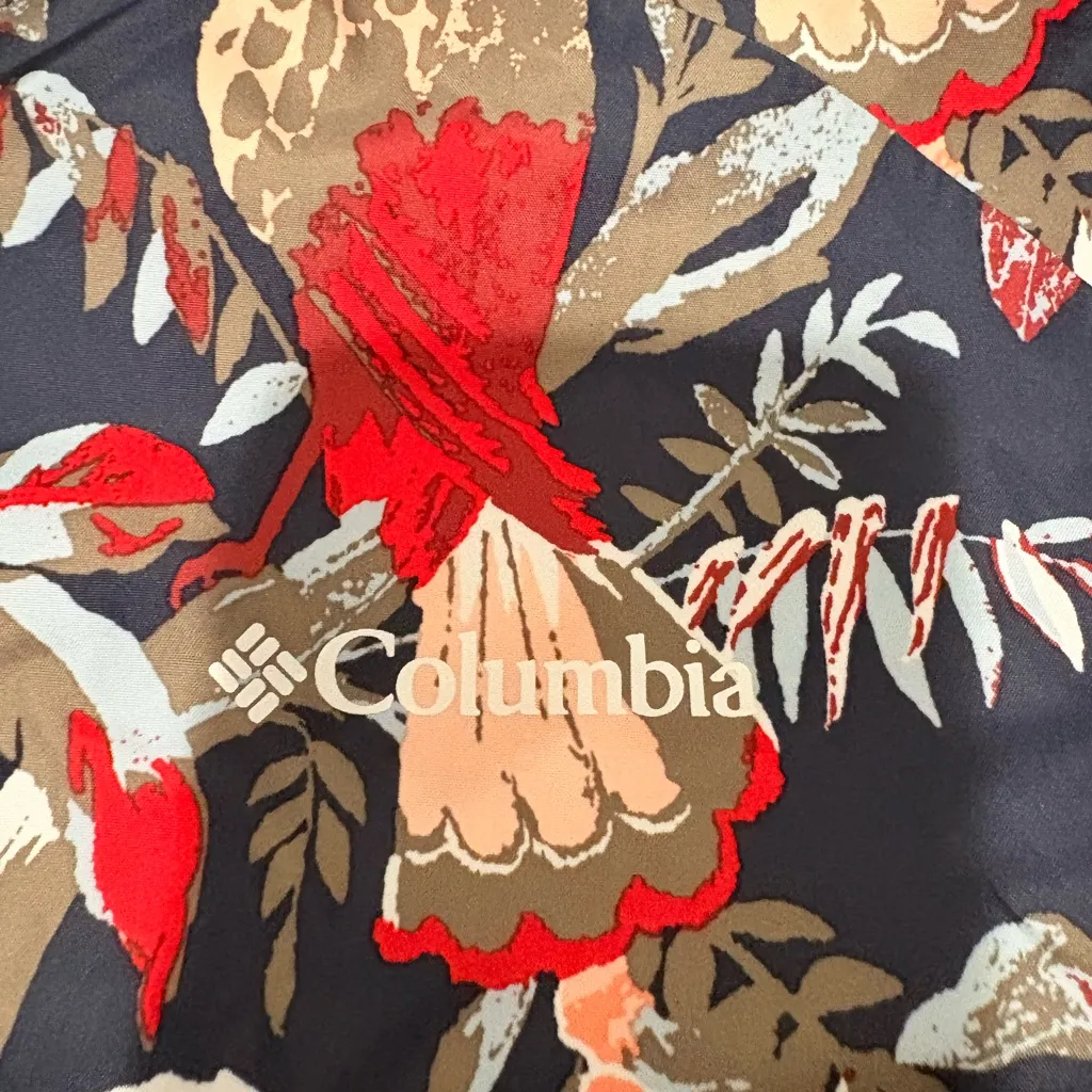 Columbia Women's Navy Floral Ski Jacket - Image 8