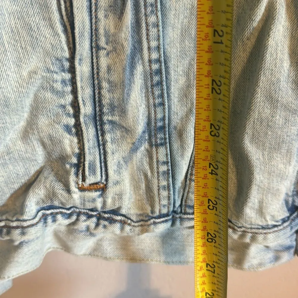 Levi's Mens Trucker Jacket Denim Pretty City Light Wash Cotton Button Up XL - Image 7