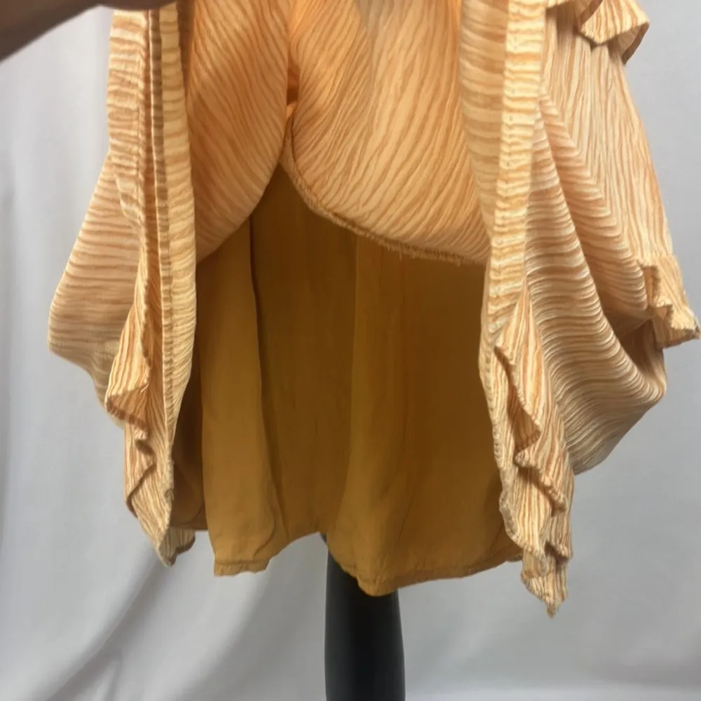 Lulus yellow and white bohemian style halter dress woman’s size small - Image 5