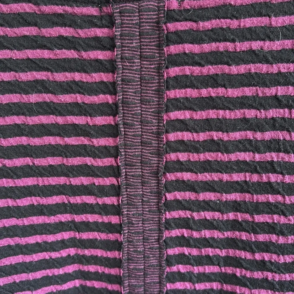 EUC Habitat Textured Button Front Top Black Plum Size Small - Image 6