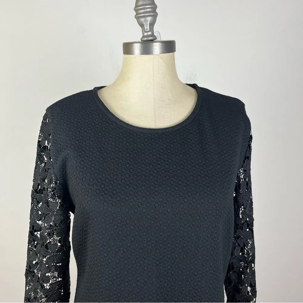 Anthropologie Eri + Ali Delilah Black Lace Blouse - Image 4