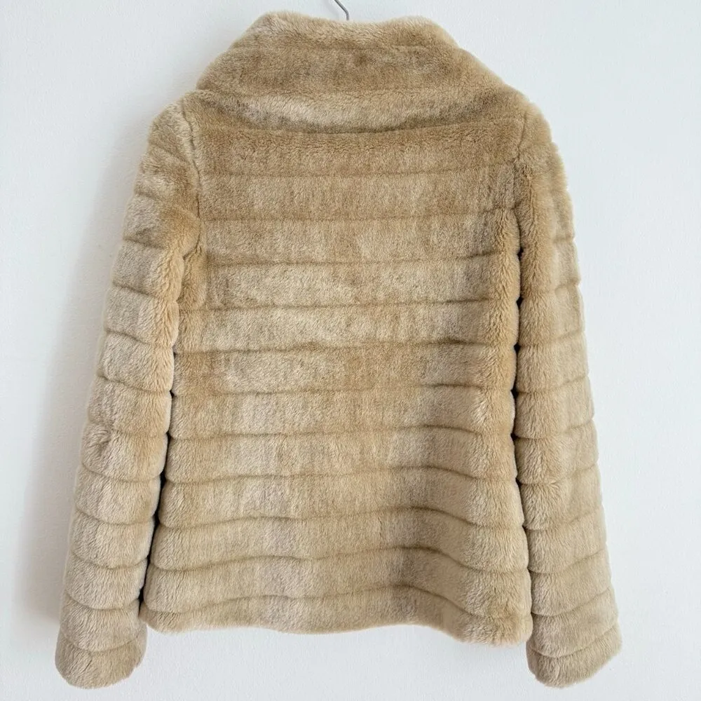 Ports Faux Fur Jacket - Image 3