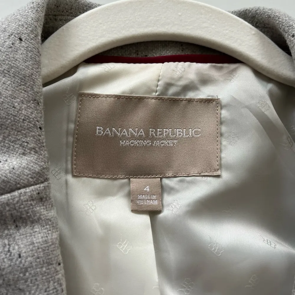Banana Republic Jacket- Size 4 - Image 4
