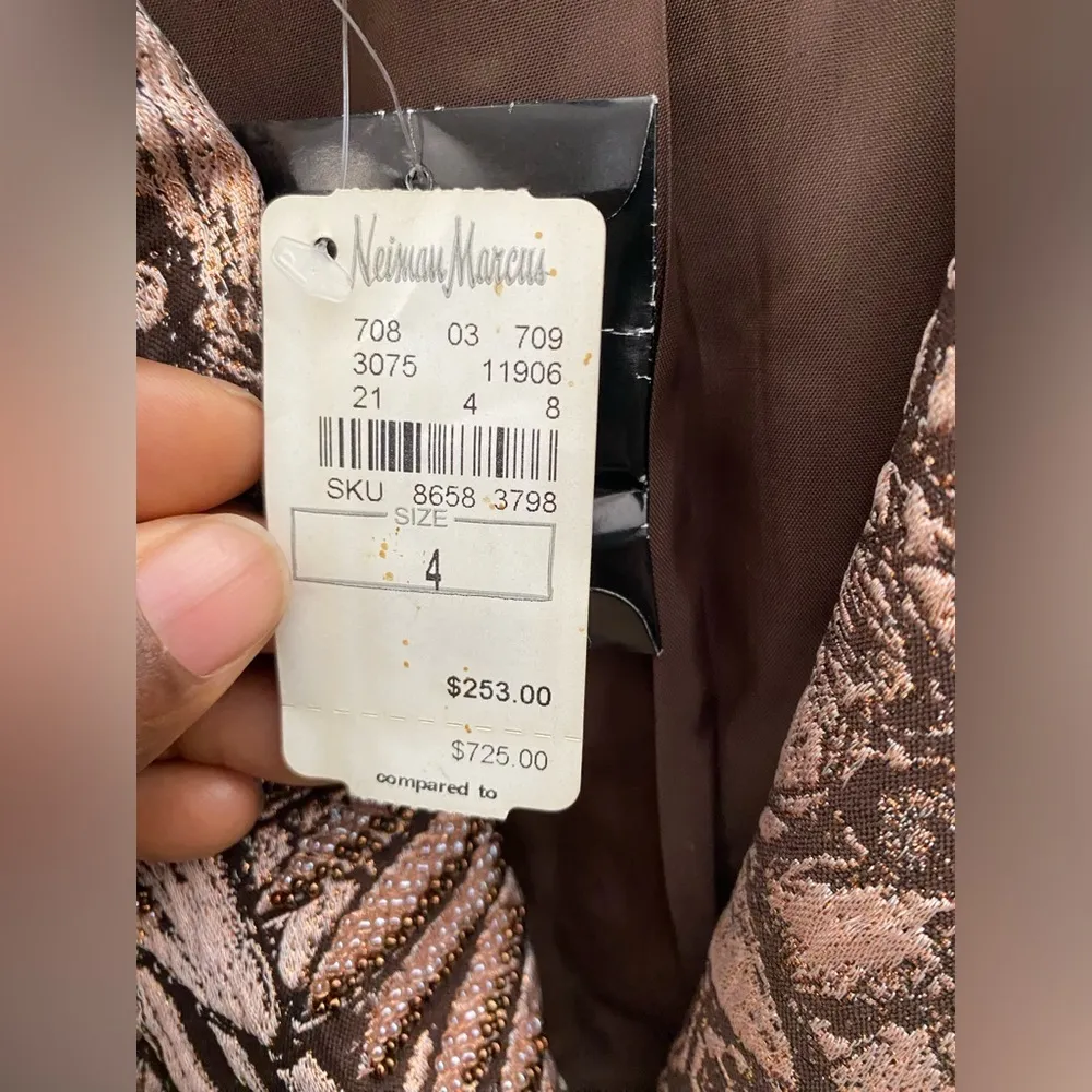 NWT Luxury Carmen Marc Valvo Beaded Jacket with extra buttons - Image 15