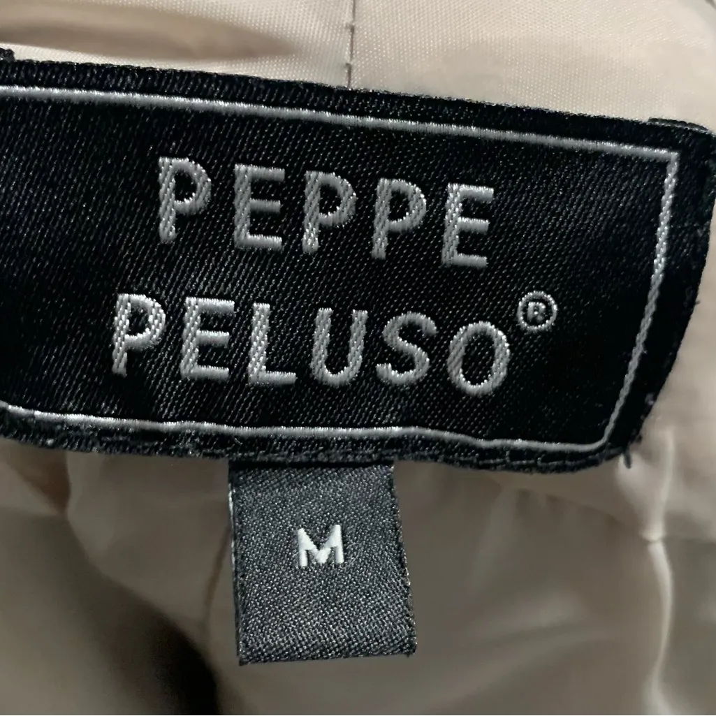 Peppe Peluso Little Tan Jacket size Medium - Image 5