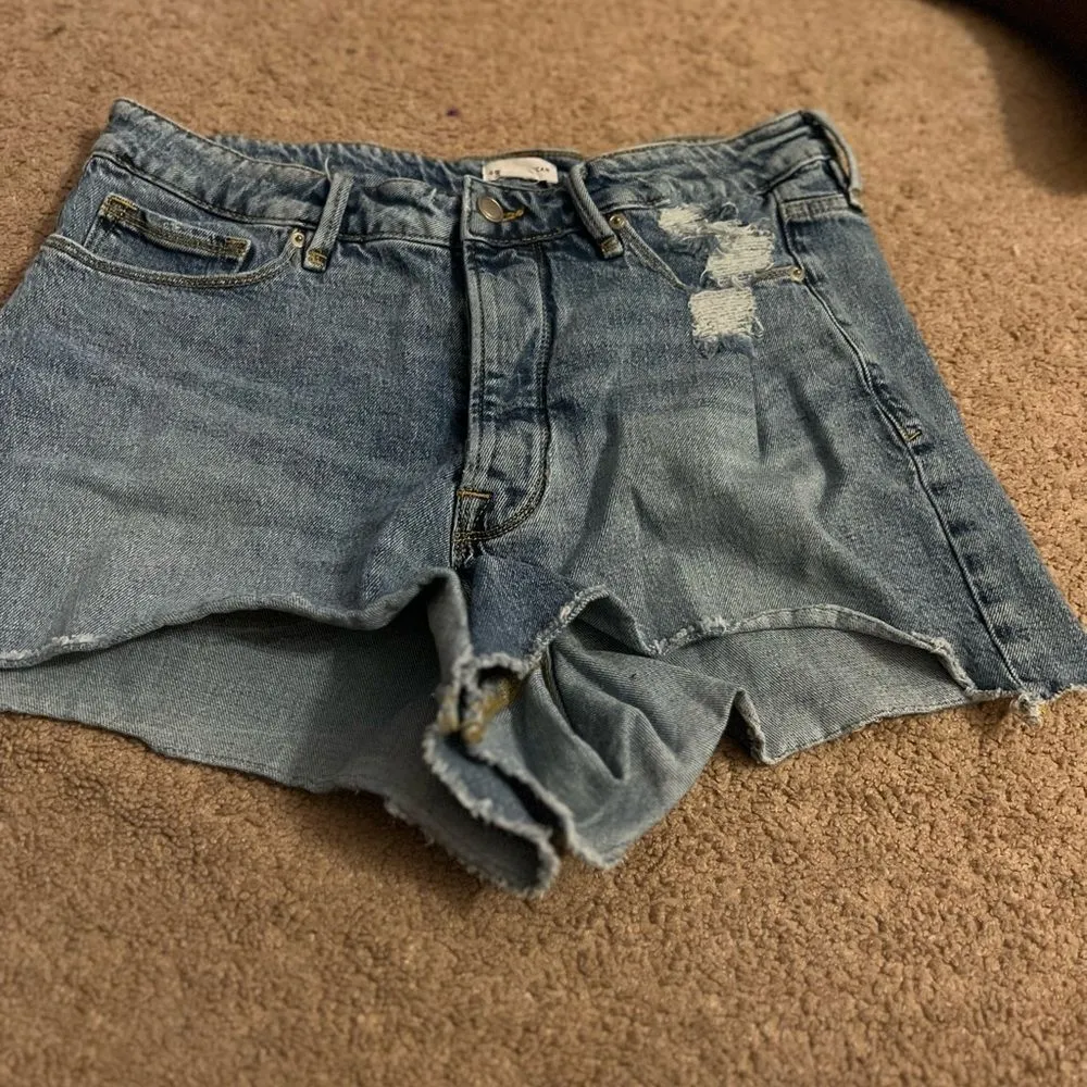 Good American shorts 15 - Image 6