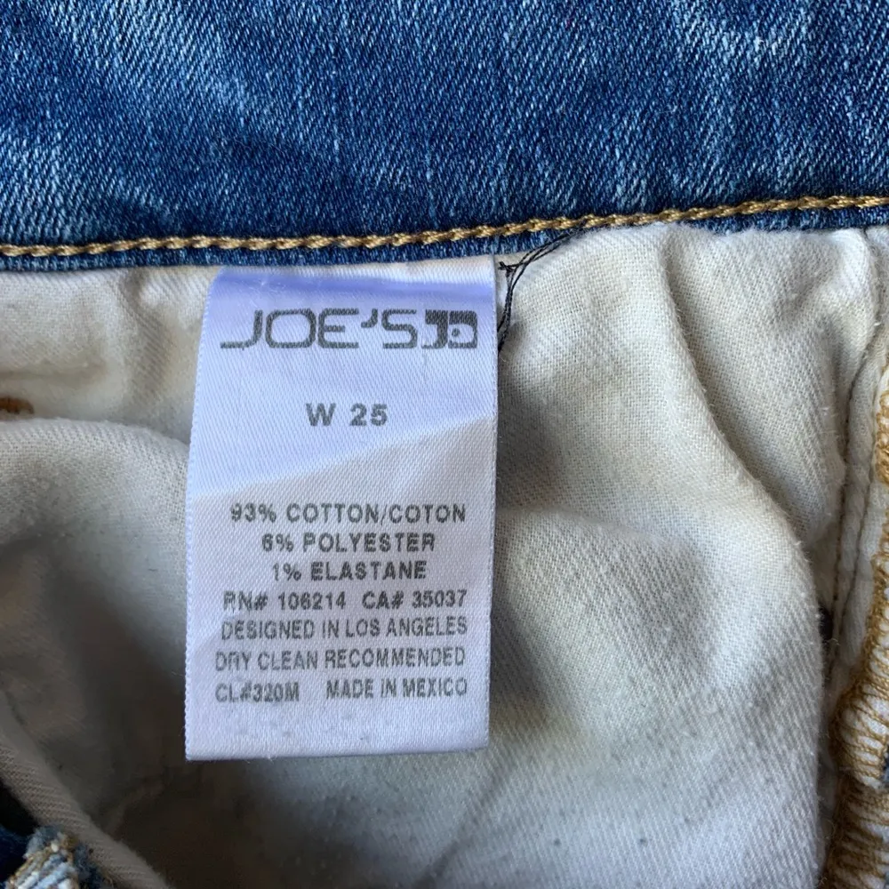 Joes Jean shorts sz 25 distressed stretch Dana - Image 8
