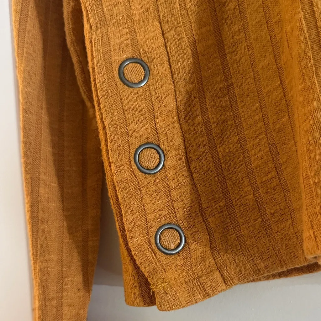 Marigold Long Sleeve Ribbed Top - Image 2