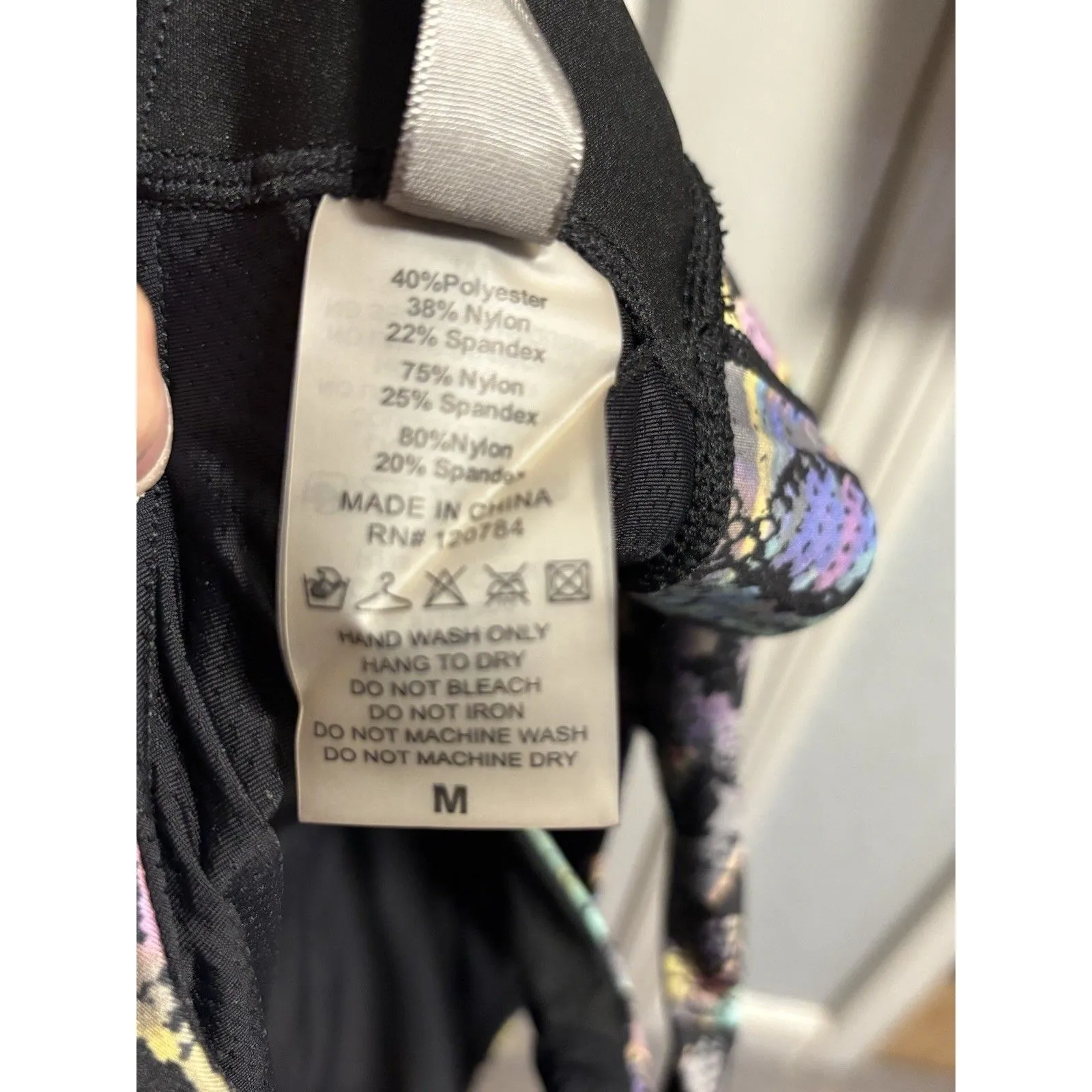 Yelete Women's Athletic Set Medium Snakeskin Sports Bra & Leggings Matching - Image 4