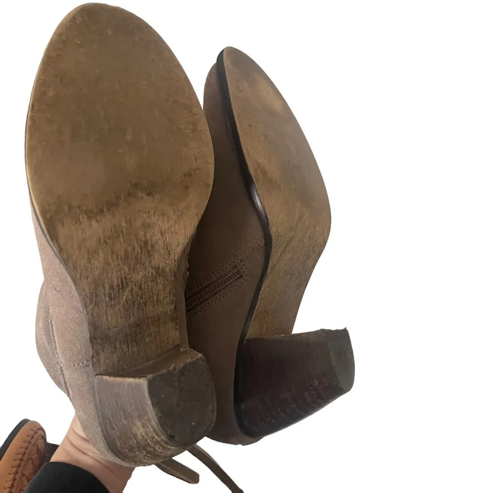 Steve Madden Women's Size 8M‎ Milaan Suede Brown Heeled Booties Boots - Image 9