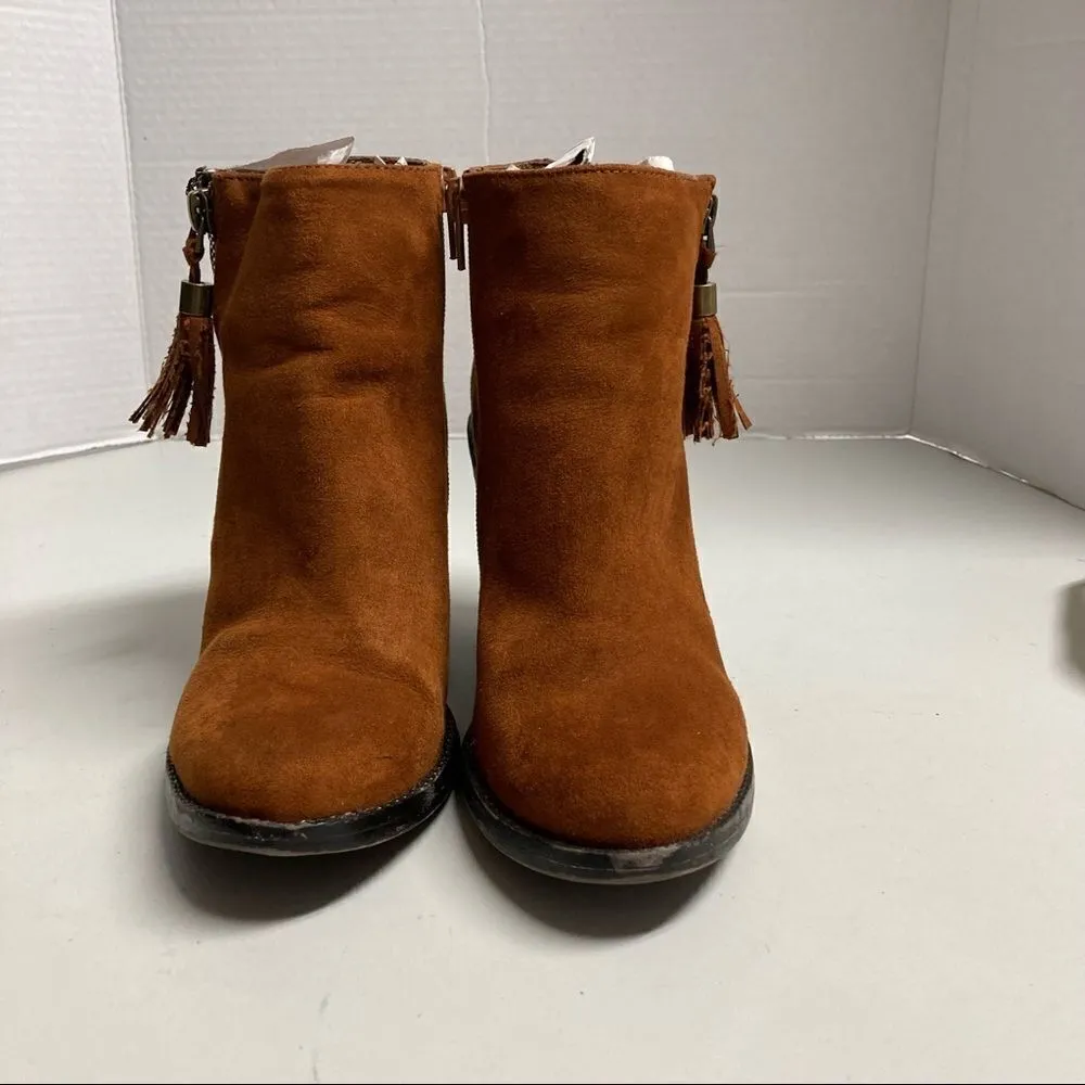 BAMBOO, fringe heeled booties, Size 6‎ - Image 5