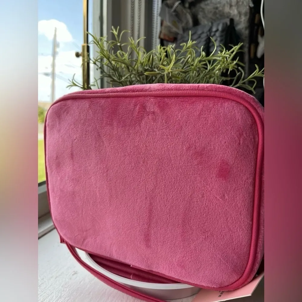 Juicy Couture Free Love Heritage Velour Crossbody Bag Pink w Charm NWT - Image 6