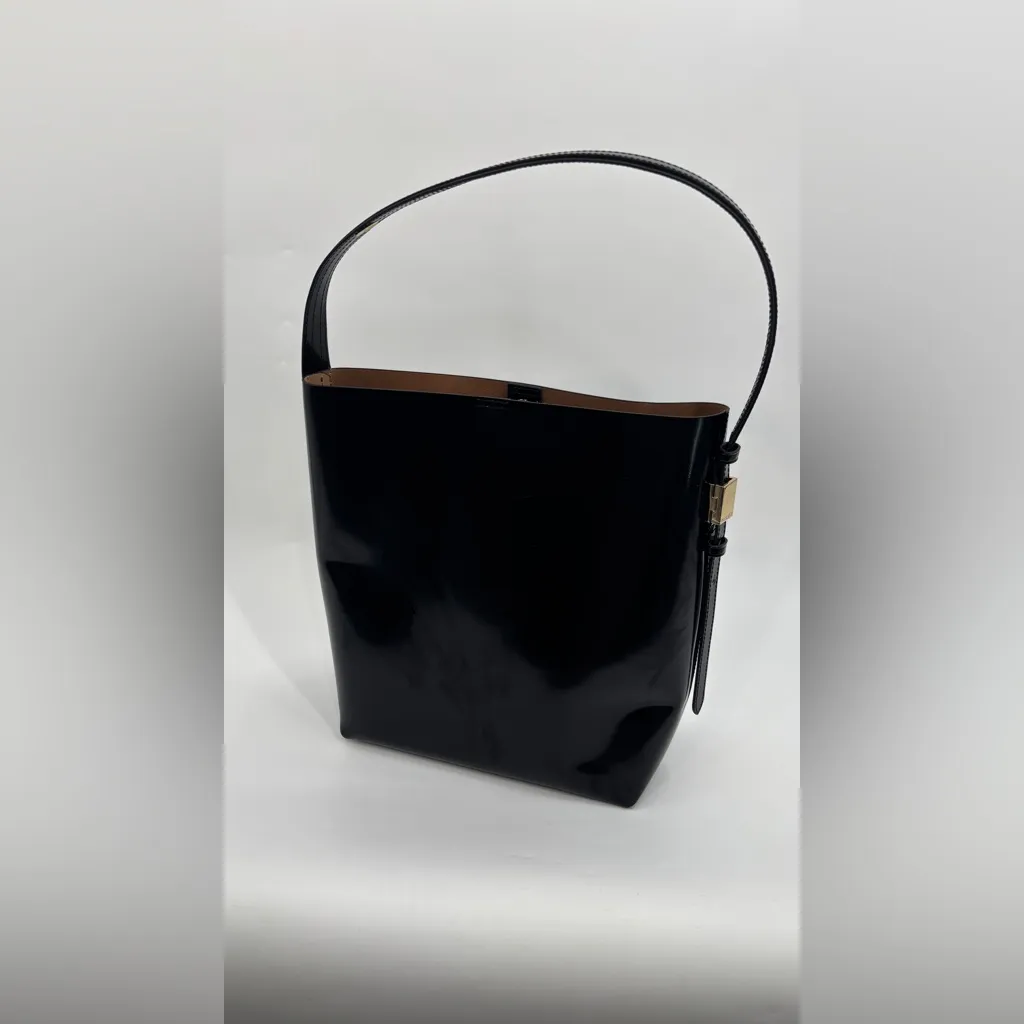 J.Crew Edie bucket bag in Italian leather - Image 7