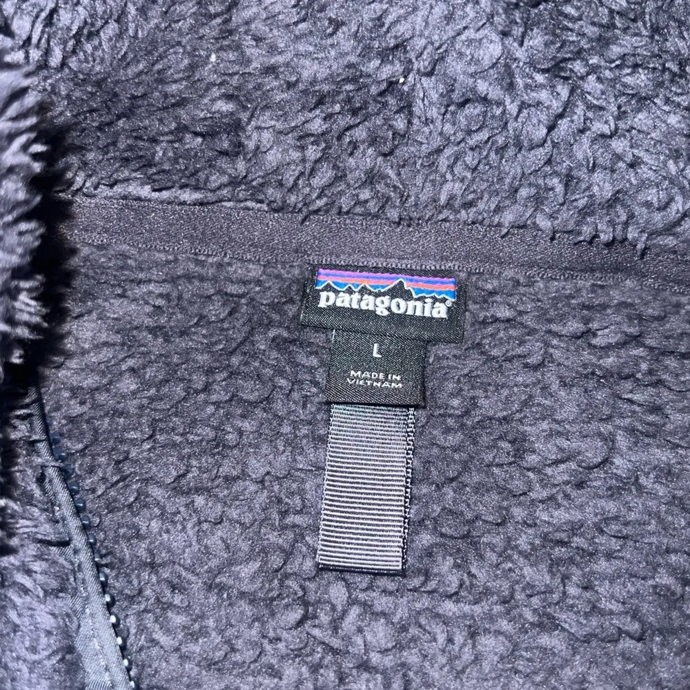 Patagonia Los Gatos 1/4-Zip
Size Large - Image 3
