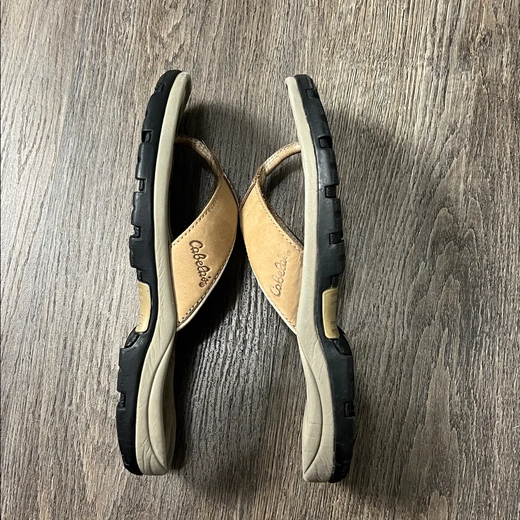 Cabela’s Tan Leather Flip Flops Size 9 - Image 6